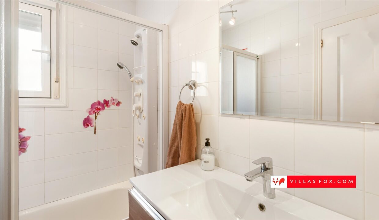 1373_11-san_miguel_de_salinas_top-floor_apartment_for_sale_costa_paraiso_ii_private_solarium-17