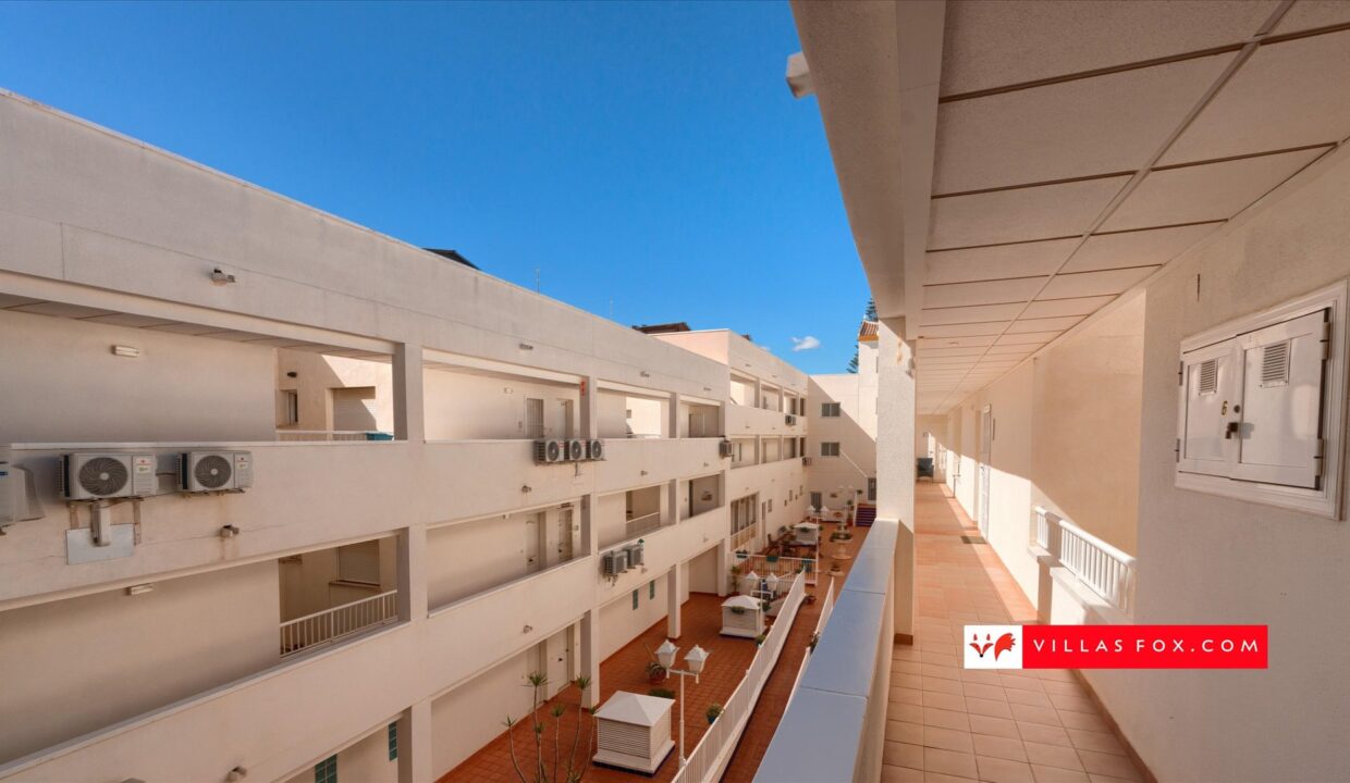 1373_26-san_miguel_de_salinas_top-floor_apartment_for_sale_costa_paraiso_ii_private_solarium-11
