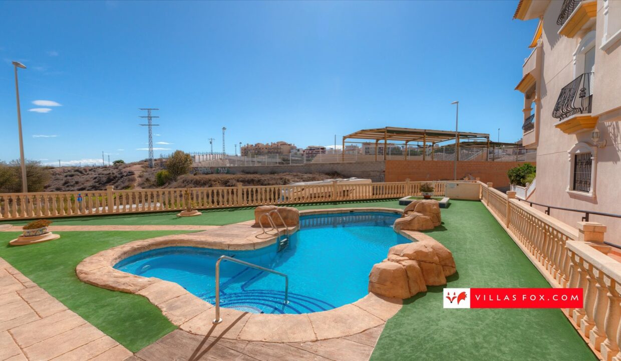 1373_38-san_miguel_de_salinas_top-floor_apartment_for_sale_costa_paraiso_ii_private_solarium-39