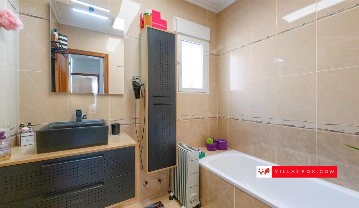 1374_23-mirador_de_san_miguel_los_alcores_casa_maison_house_for_sale_en_venta-18
