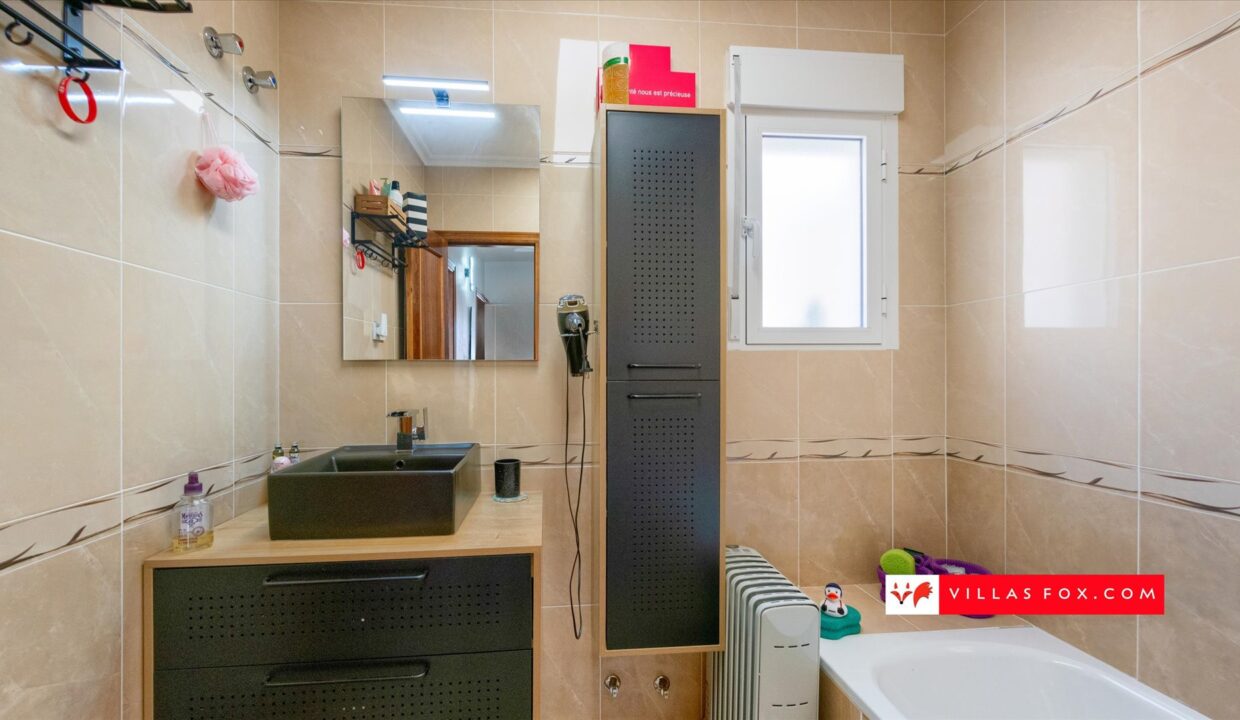 1374_32-mirador_de_san_miguel_los_alcores_casa_maison_house_for_sale_en_venta-19