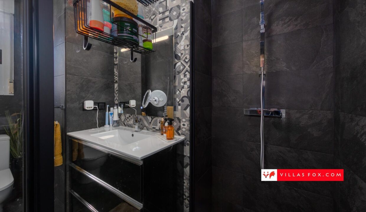 1390_10-san_miguel_de_salinas_villas_for_sale_las_comunicaciones_villas_maria_torrestrella_-16