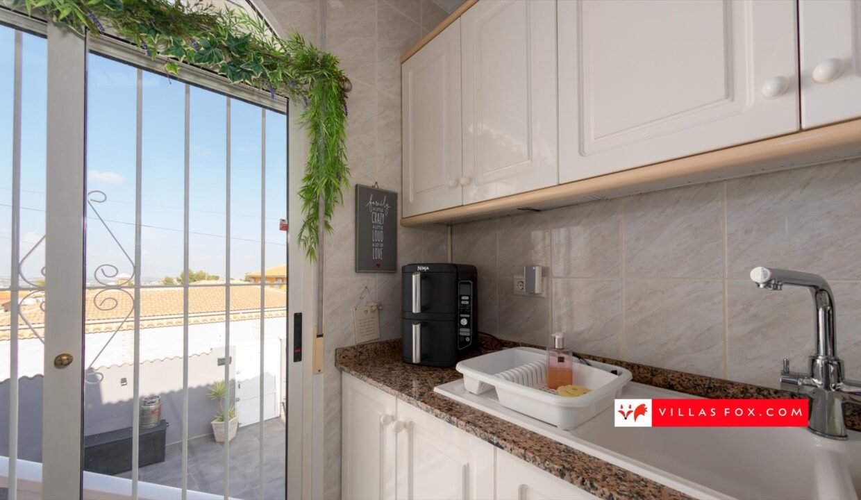1390_16-san_miguel_de_salinas_villas_for_sale_las_comunicaciones_villas_maria_torrestrella_-06