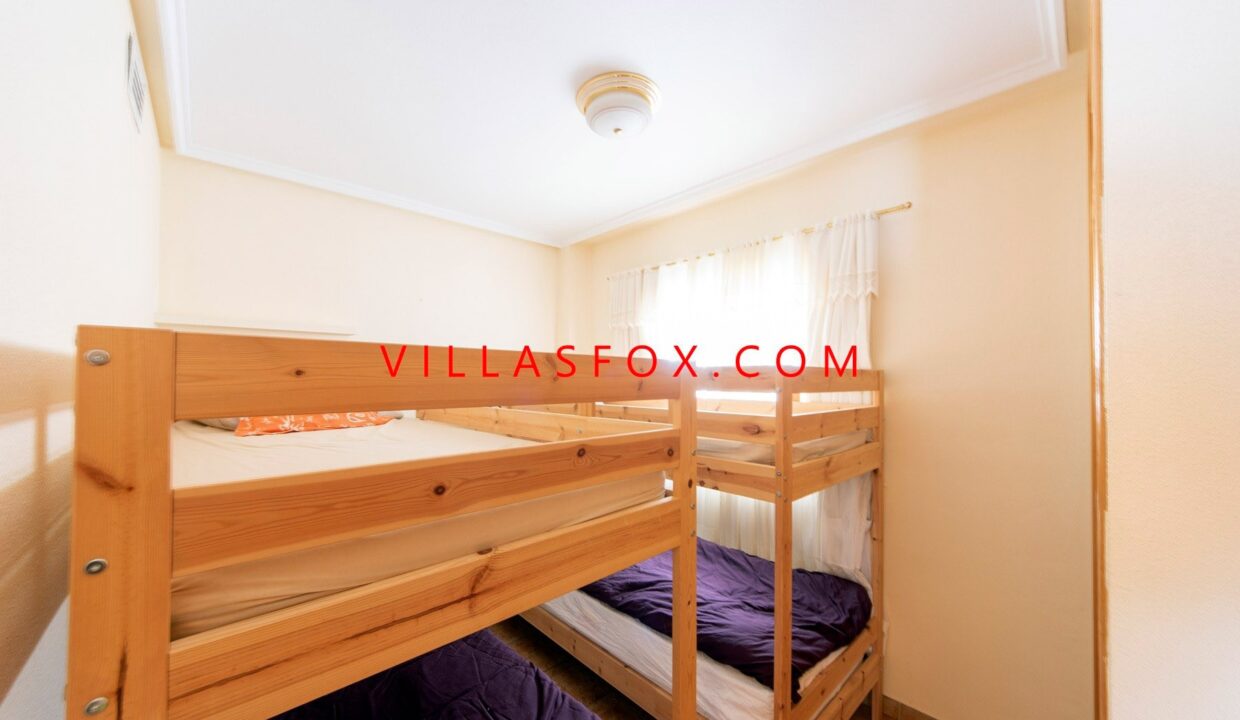 13_San_Miguel_de_Salinas_Detached_Villa_in_Lakeview_Mansions_by_Villas_Fox_best_estate_agents_610ff4cf4e570