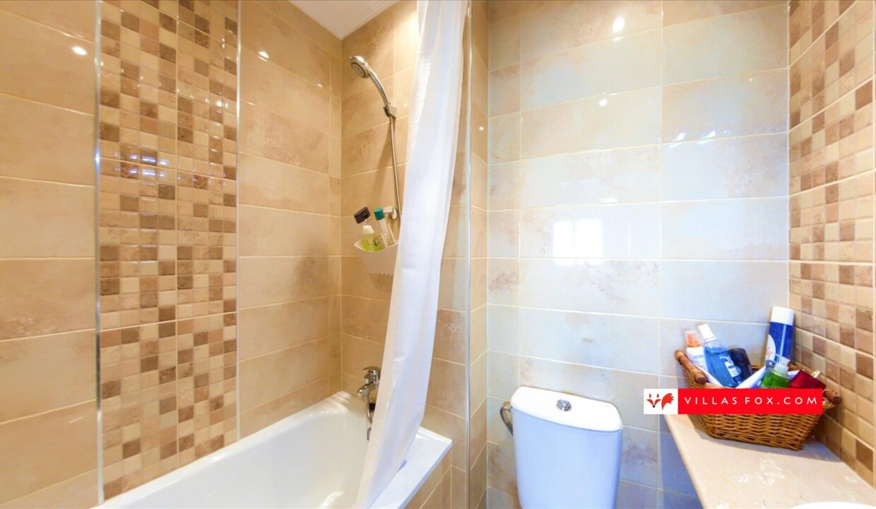 1428_09-san_miguel_de_salinas_top-floor_apartment_for_sale_with_garage-34
