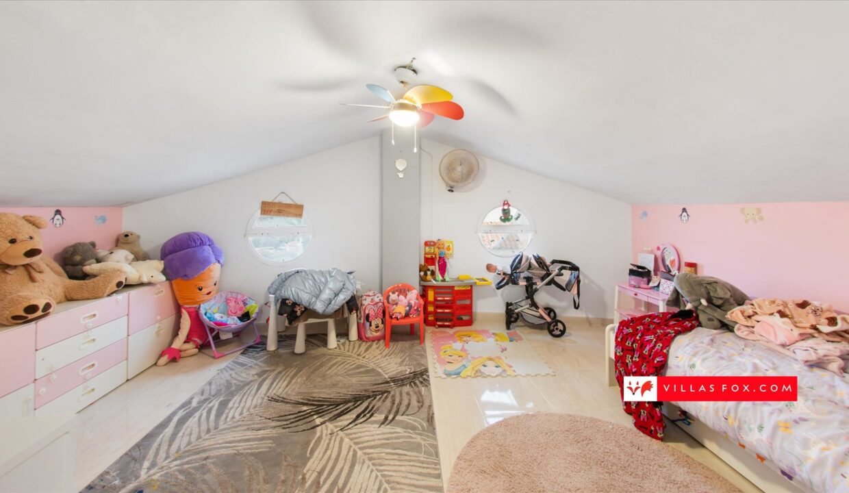1430_09-villas_mar__villa_for_sale_las_comunicaciones_san_miguel_de_salinas-30