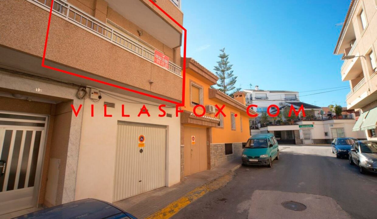 15_San_Miguel_de_Salinas_Apartment_in_Town_centre_by_Villas_Fox_best_estate_agents_6158990a1b144