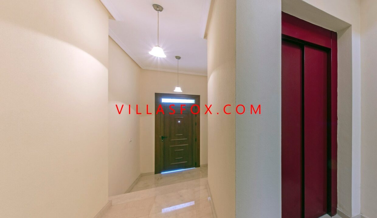 15_San_Miguel_de_Salinas_Townhouse_in_Town_centre_by_Villas_Fox_best_estate_agents_611032960c67e