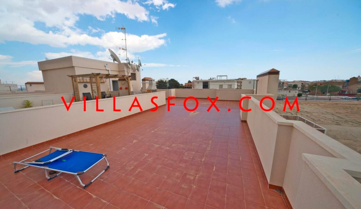 16_San_Miguel_de_Salinas_Apartment_in_Town_centre_by_Villas_Fox_best_estate_agents_6110276dbbbdf