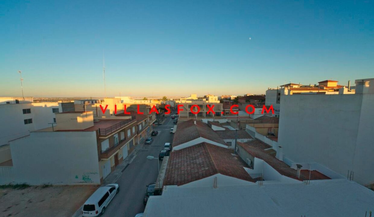 18_San_Miguel_de_Salinas_Apartment_in_Town_centre_by_Villas_Fox_best_estate_agents_6158990a43f2b