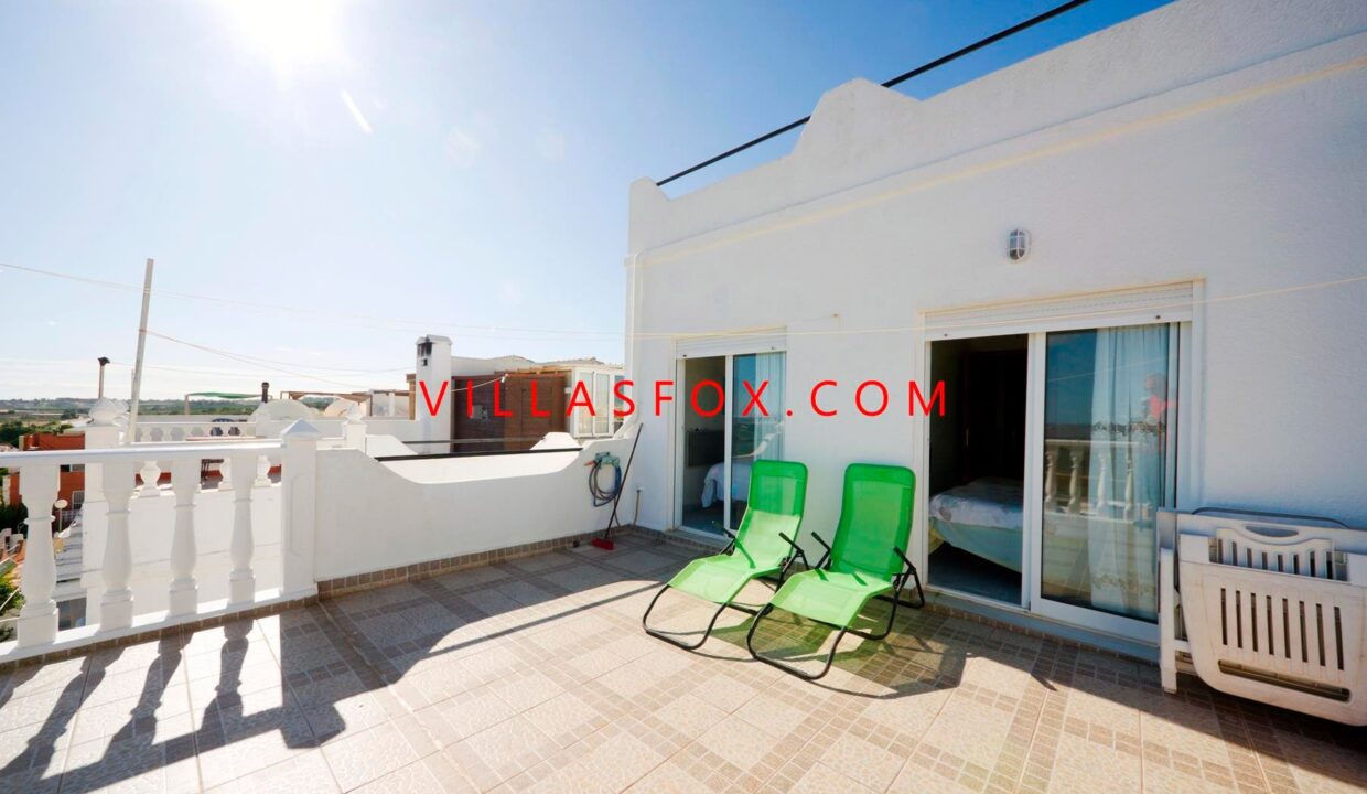 18_San_Miguel_de_Salinas_Townhouse_in_Balcn_de_la_Costa_Blanca_by_Villas_Fox_best_estate_agents_6112886fa76f1