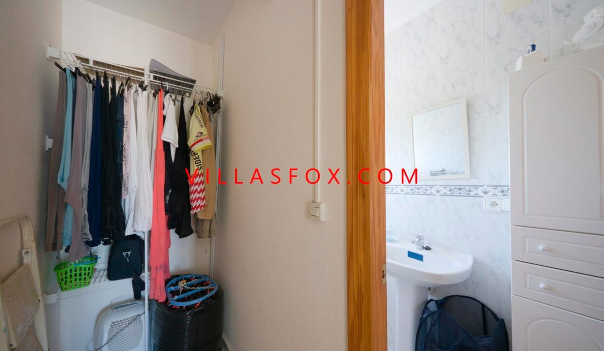 19_San_Miguel_de_Salinas_Townhouse_in_Balcn_de_la_Costa_Blanca_by_Villas_Fox_best_estate_agents_6112886f9e93e