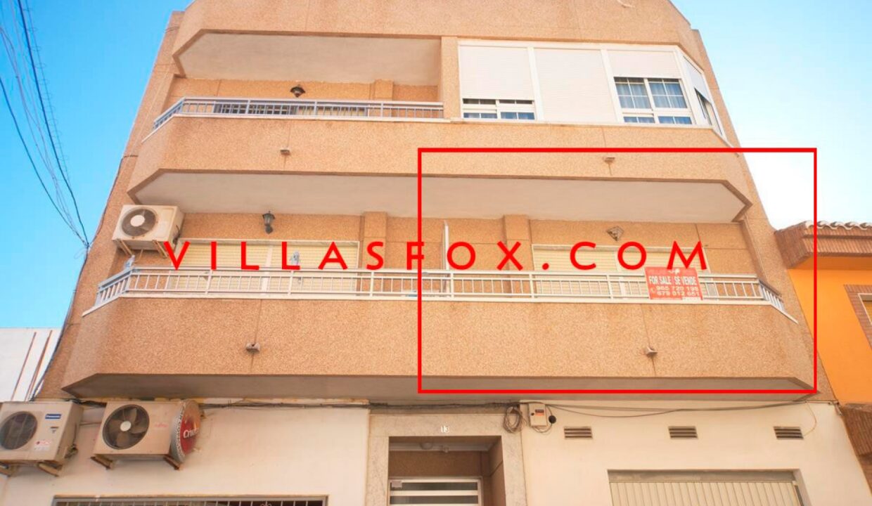 23_San_Miguel_de_Salinas_Apartment_in_Town_centre_by_Villas_Fox_best_estate_agents_6158990d60c21