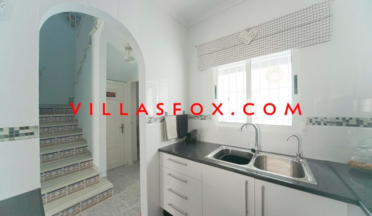 23_San_Miguel_de_Salinas_Townhouse_in_Balcn_de_la_Costa_Blanca_by_Villas_Fox_best_estate_agents_610fdc1637863