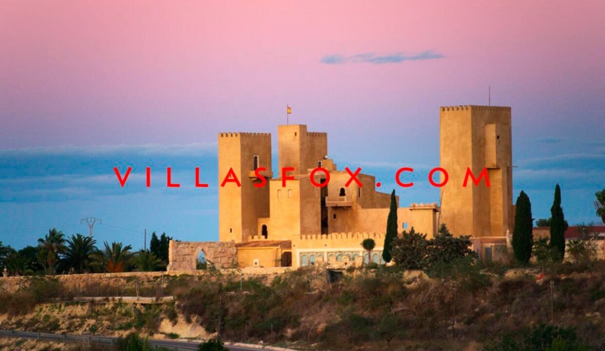 26_San_Miguel_de_Salinas_Apartment_in_Town_centre_by_Villas_Fox_best_estate_agents_61da9d2a22a03