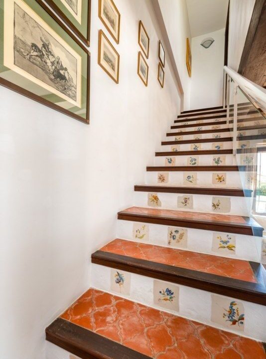 27_escalera-atico