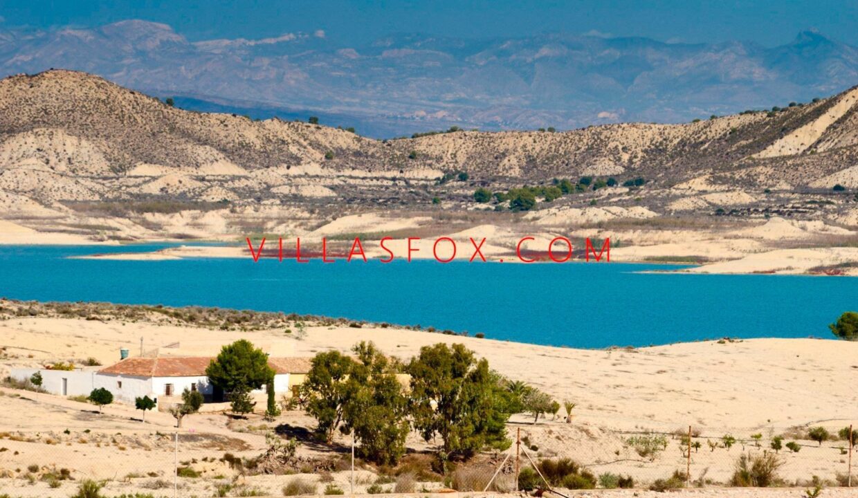 29_San_Miguel_de_Salinas_Detached_Villa_in_Lakeview_Mansions_by_Villas_Fox_best_estate_agents_610ff4d5a99d3