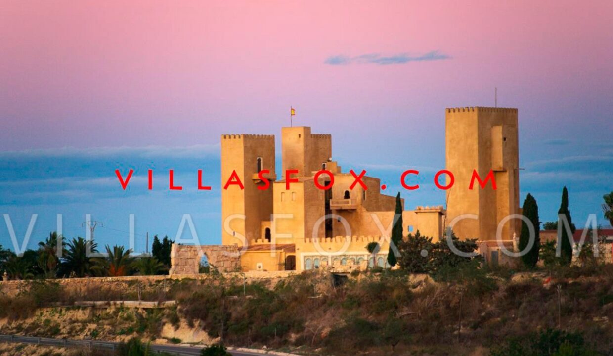 31_San_Miguel_de_Salinas_Apartment_in_Town_centre_by_Villas_Fox_best_estate_agents_61d1512acaa5b