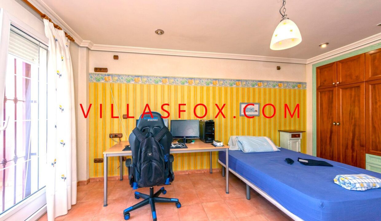 32_San_Miguel_de_Salinas_Townhouse_in_Town_centre_by_Villas_Fox_best_estate_agents_61102ec3518a3