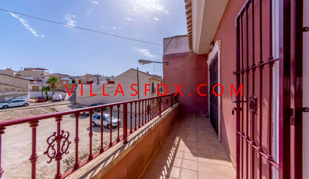 37_San_Miguel_de_Salinas_Townhouse_in_Town_centre_by_Villas_Fox_best_estate_agents_61102ec4a7d3c