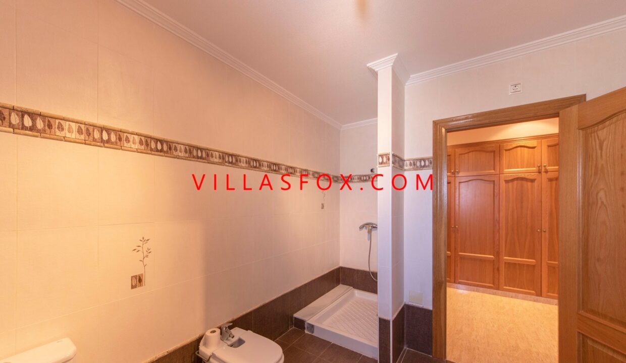 37_San_Miguel_de_Salinas_Townhouse_in_Town_centre_by_Villas_Fox_best_estate_agents_6110329a0b51b