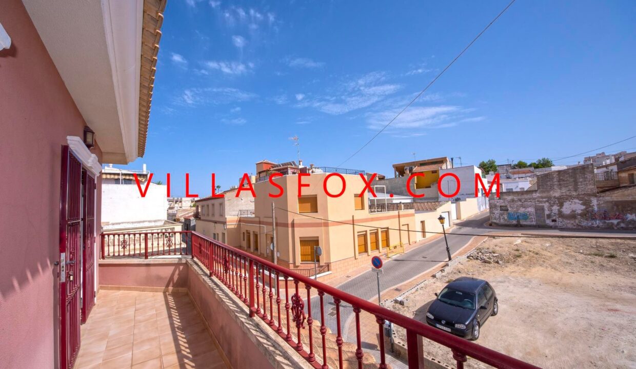 39_San_Miguel_de_Salinas_Townhouse_in_Town_centre_by_Villas_Fox_best_estate_agents_61102ec504abc