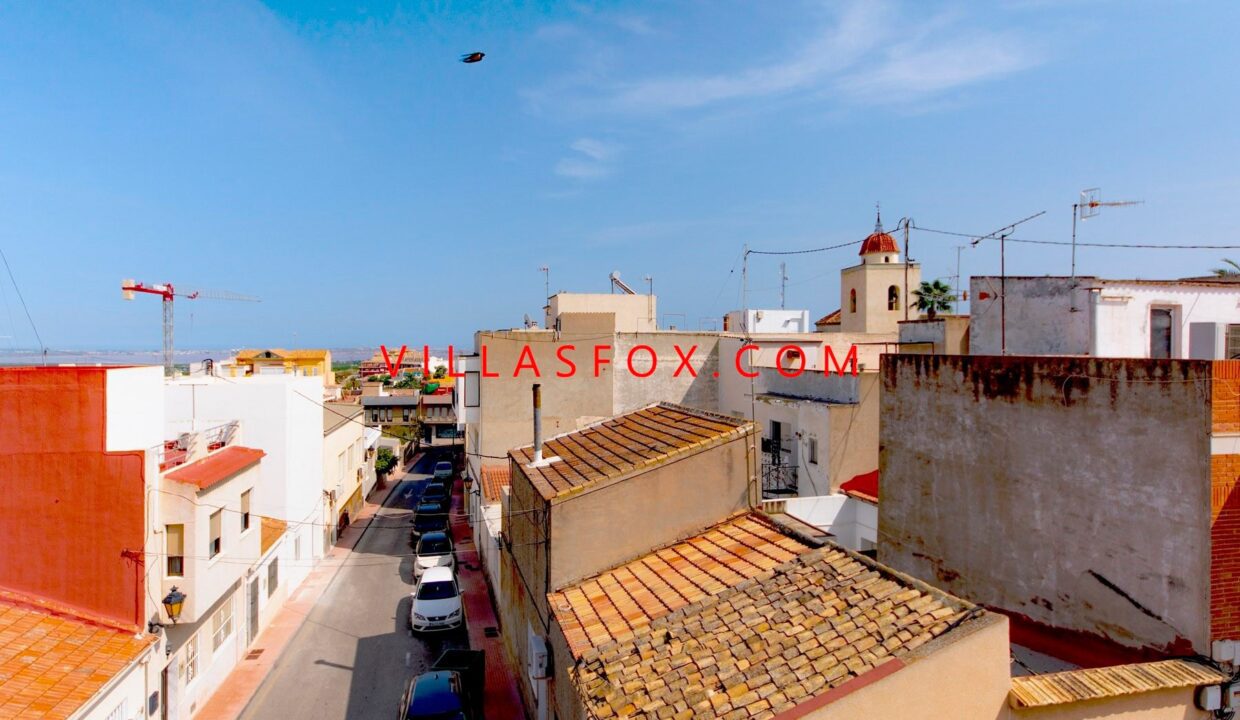 39_San_Miguel_de_Salinas_Townhouse_in_Town_centre_by_Villas_Fox_best_estate_agents_6110329a780f7