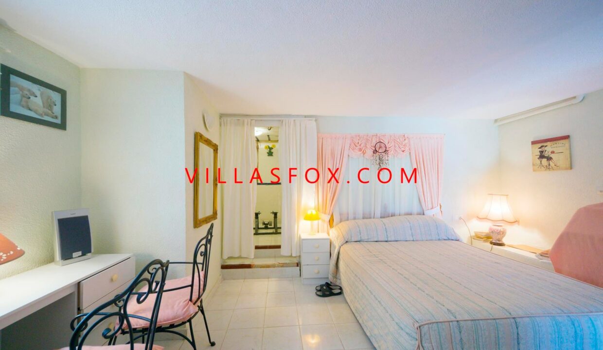 3_San_Miguel_de_Salinas_Townhouse_in_Balcn_de_la_Costa_Blanca_by_Villas_Fox_best_estate_agents_6112886ee3293