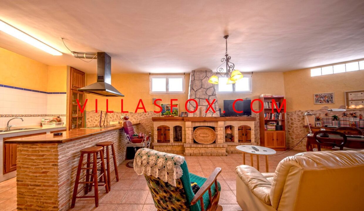 46_San_Miguel_de_Salinas_Townhouse_in_Town_centre_by_Villas_Fox_best_estate_agents_61102ec66f069