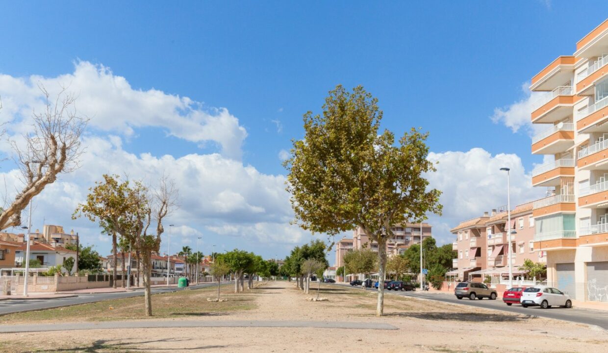 51-51
