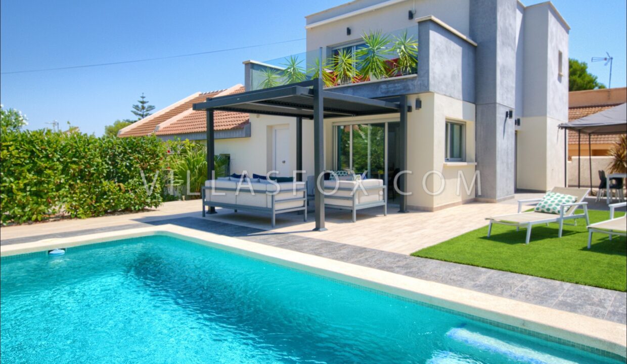 765_las_comunicaciones_villa_for_sale_san_miguel_de_salinas-15