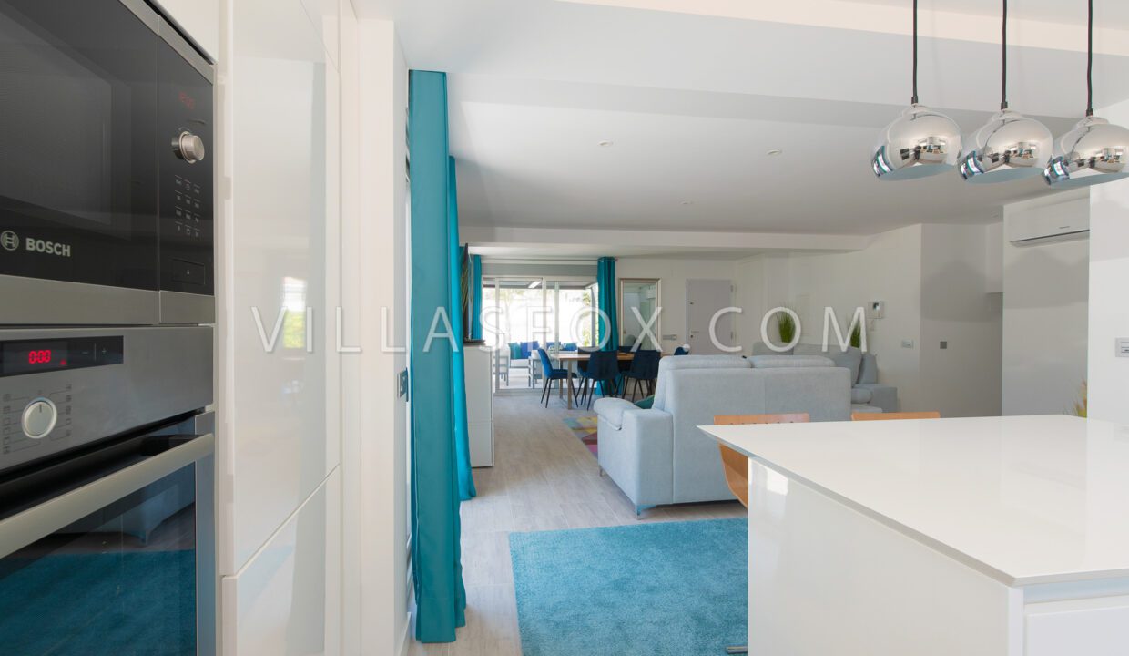 765_los_carteros_las_comunicaciones_san_miguel_de_salinas_modern_luxury_villa_for_sale-18