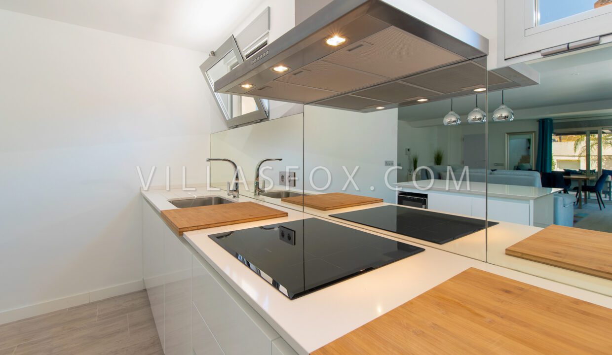 765_los_carteros_las_comunicaciones_san_miguel_de_salinas_modern_luxury_villa_for_sale-20