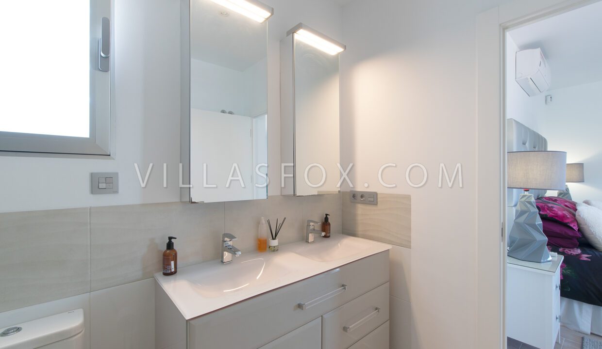 765_los_carteros_las_comunicaciones_san_miguel_de_salinas_modern_luxury_villa_for_sale-28