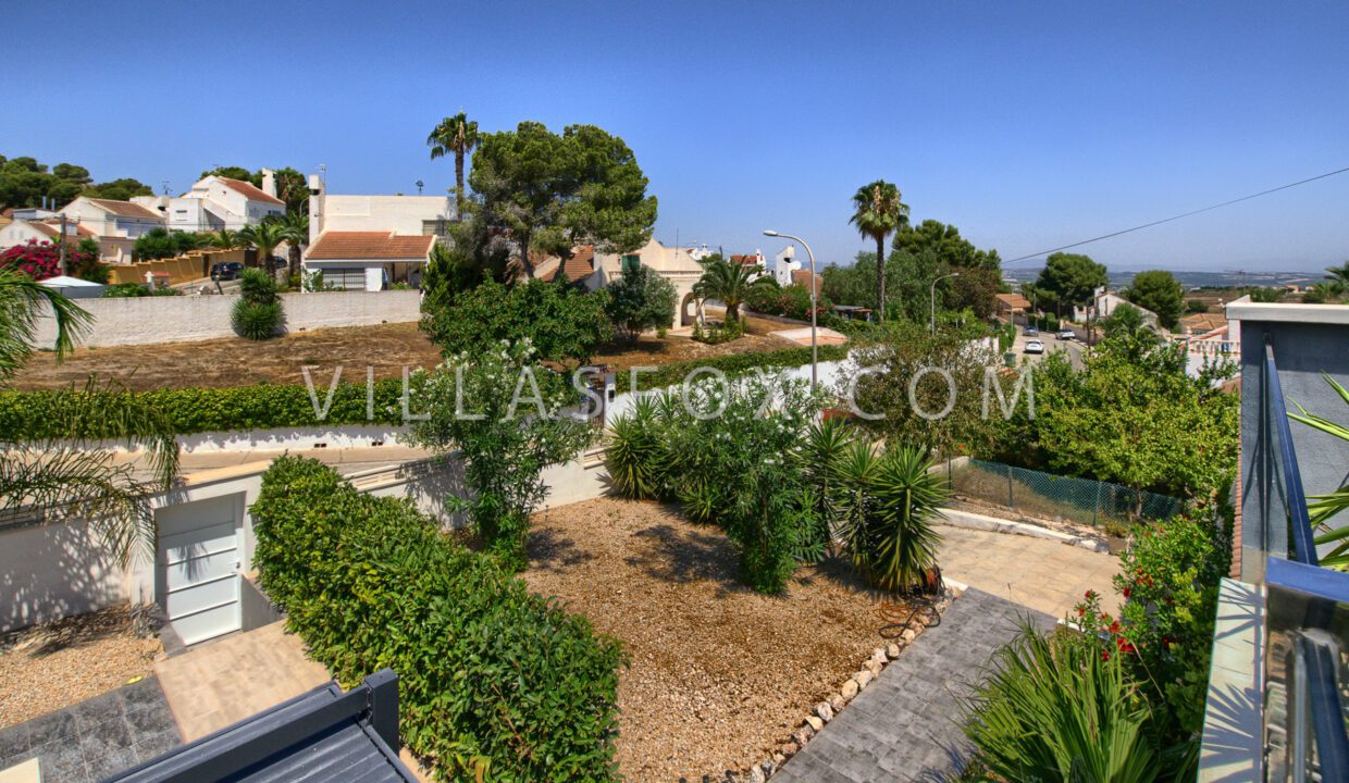 765_villasmaria_luxury_villa_with_pool_for_sale_las_comunicaciones_san_miguel_de_salinas-23