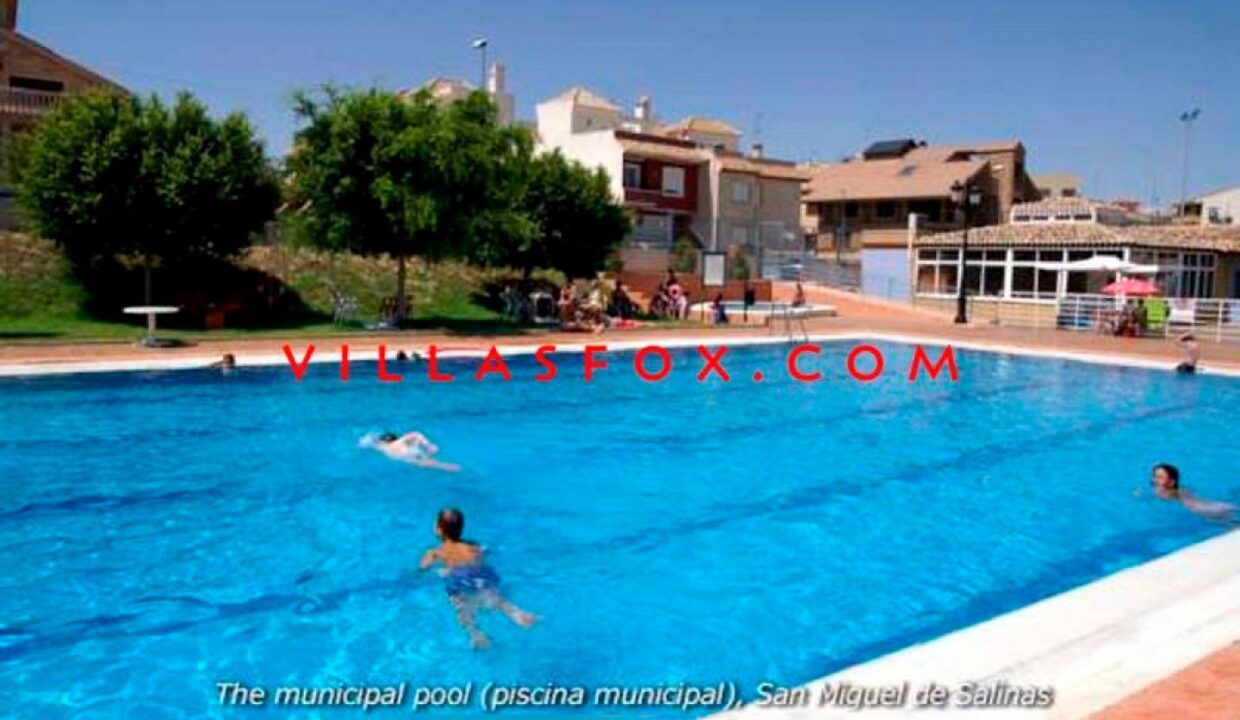 7_San_Miguel_de_Salinas_Apartment_in_Town_centre_by_Villas_Fox_best_estate_agents_61102cb017059