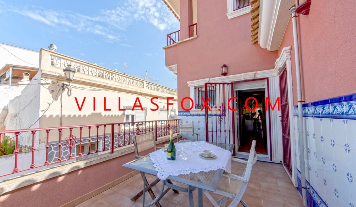 7_San_Miguel_de_Salinas_Townhouse_in_Town_centre_by_Villas_Fox_best_estate_agents_61102e9de9974