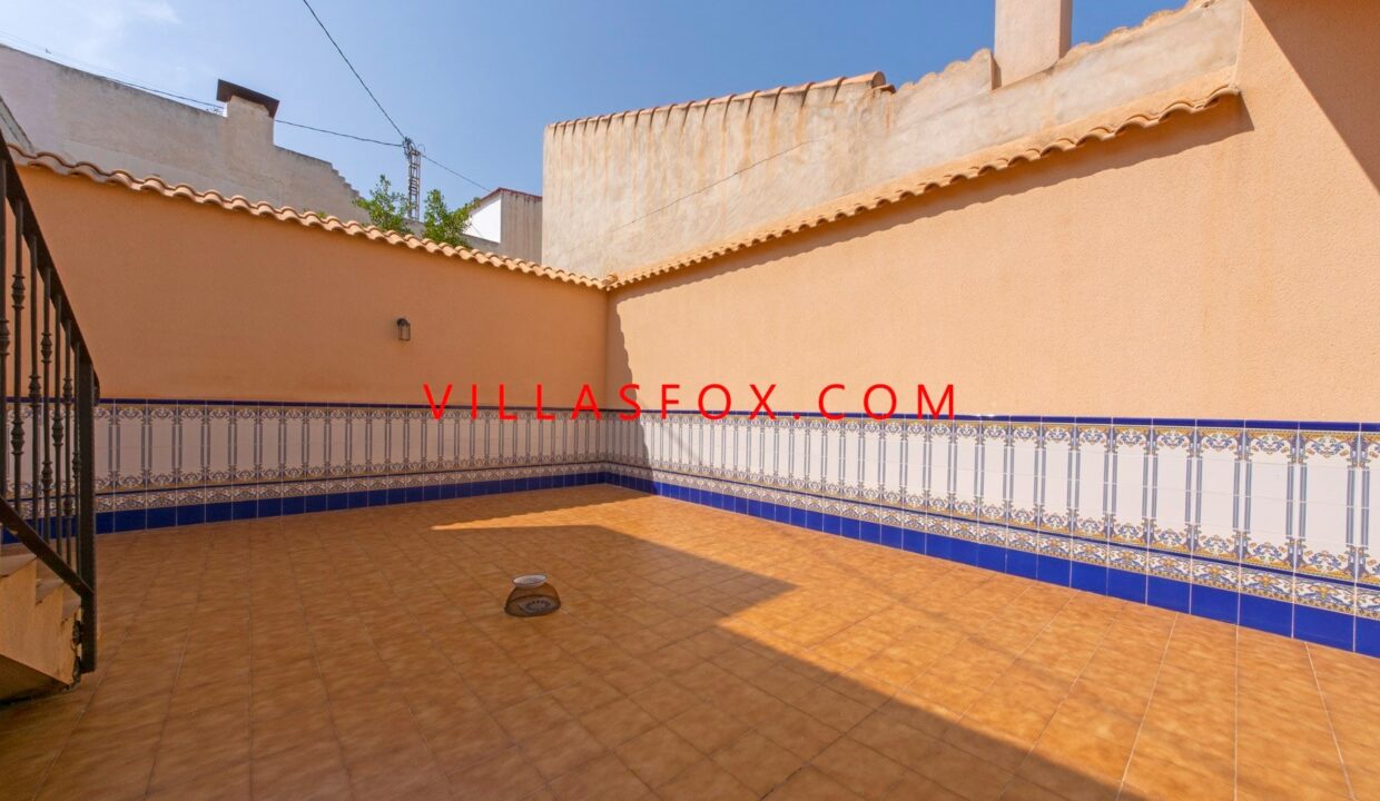 7_San_Miguel_de_Salinas_Townhouse_in_Town_centre_by_Villas_Fox_best_estate_agents_61103278b2fb5