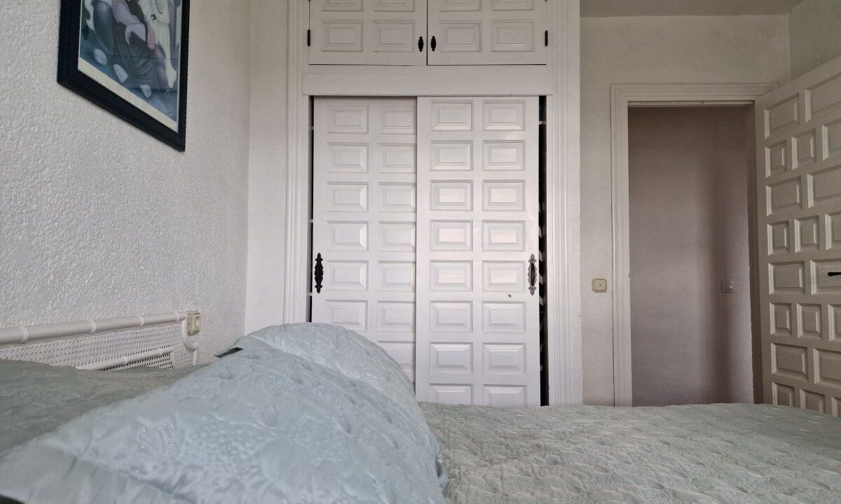 8190511672_28