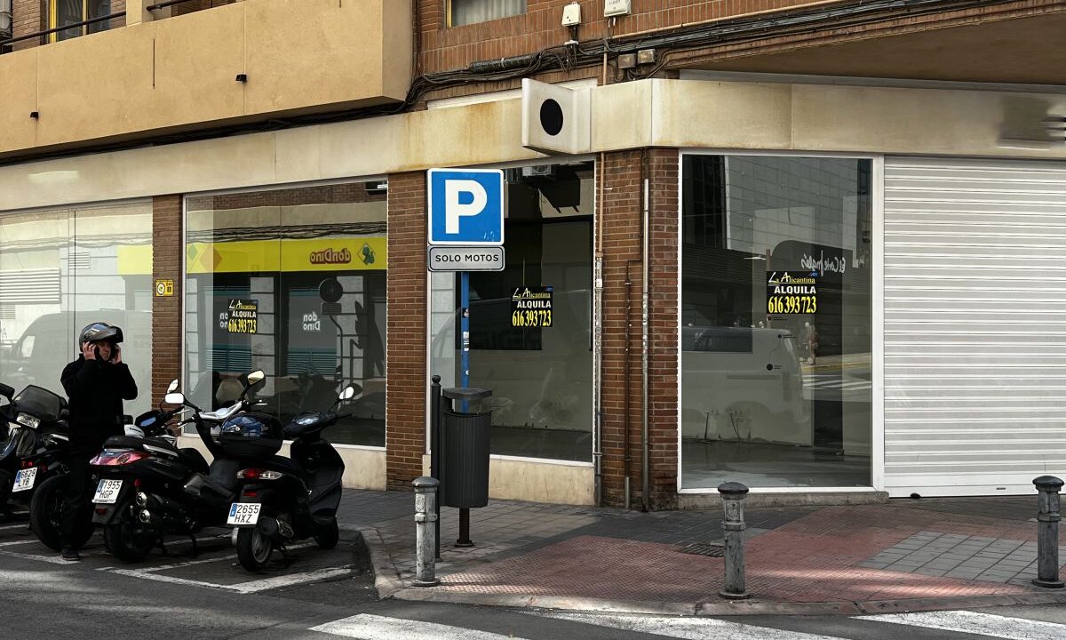 8193811795_20