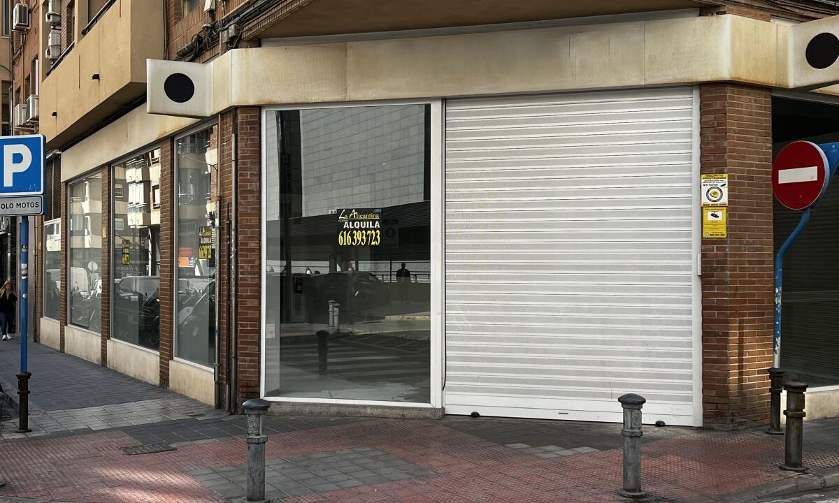 8193811795_21