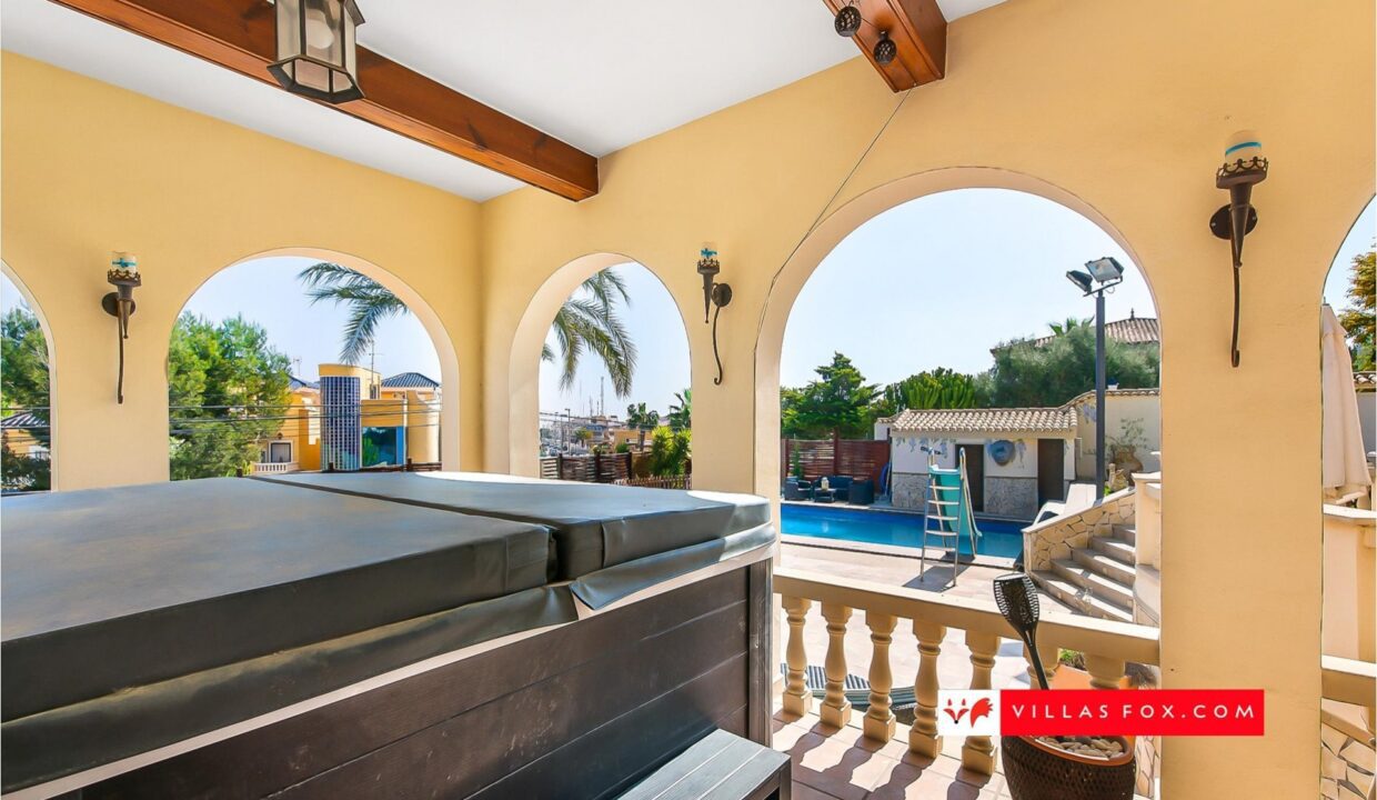 913_21-las_filipinas_orihuela_costa_luxury_villa_for_sale-089