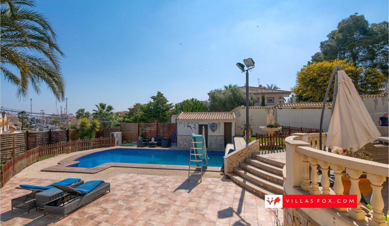 913_23-las_filipinas_orihuela_costa_luxury_villa_for_sale-091