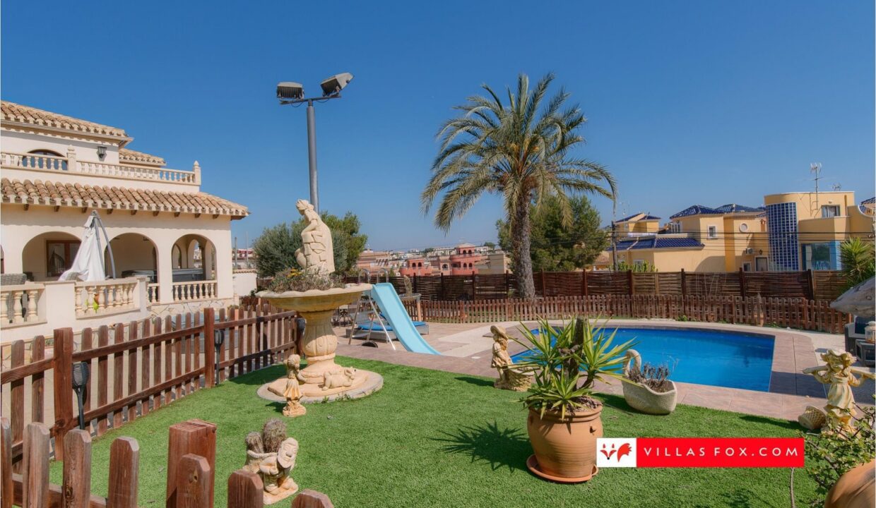 913_28-las_filipinas_orihuela_costa_luxury_villa_for_sale-096