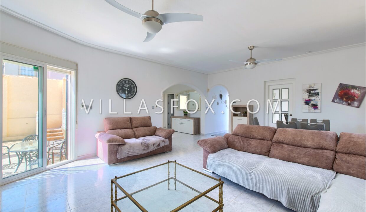 978_villasmaria_villa_for_sale_comunicaciones_san_miguel_de_salinas-08