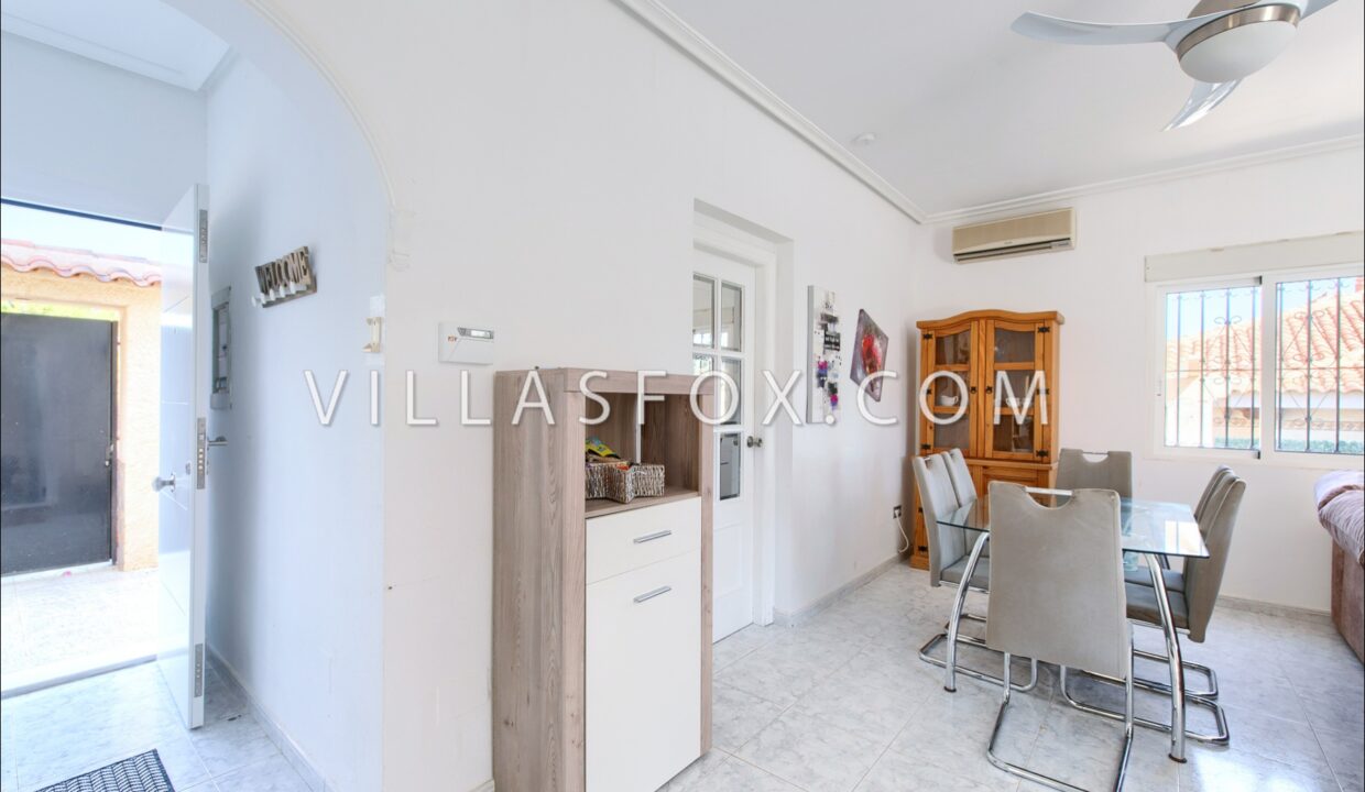 978_villasmaria_villa_for_sale_comunicaciones_san_miguel_de_salinas-09