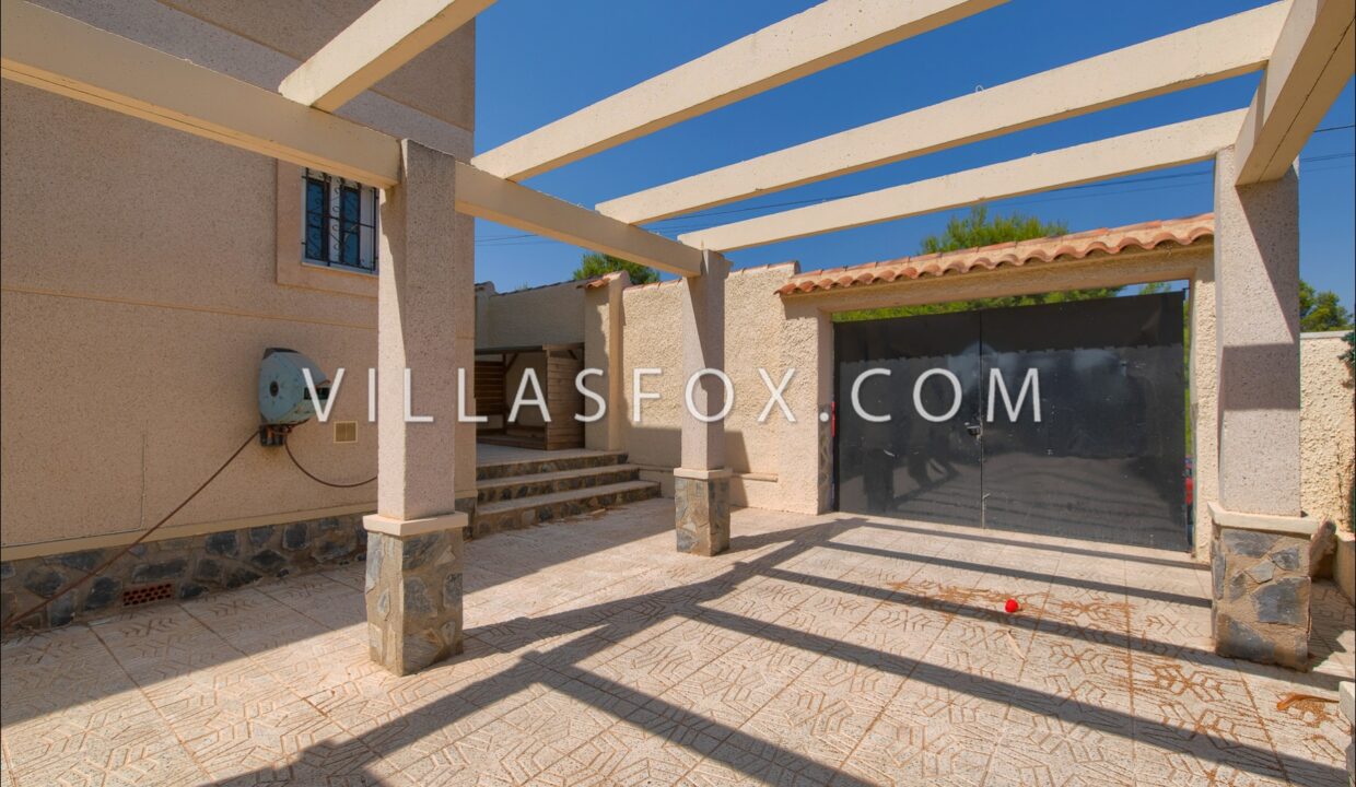 978_villasmaria_villa_for_sale_comunicaciones_san_miguel_de_salinas-21