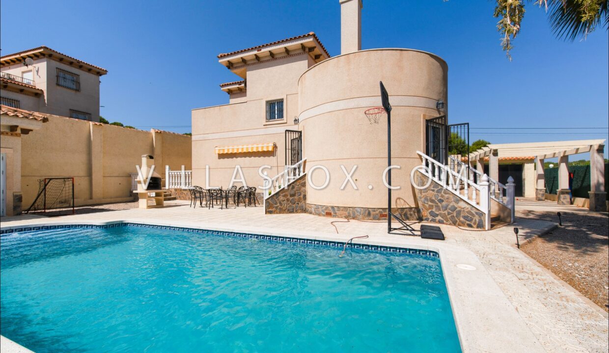 978_villasmaria_villa_for_sale_comunicaciones_san_miguel_de_salinas-26