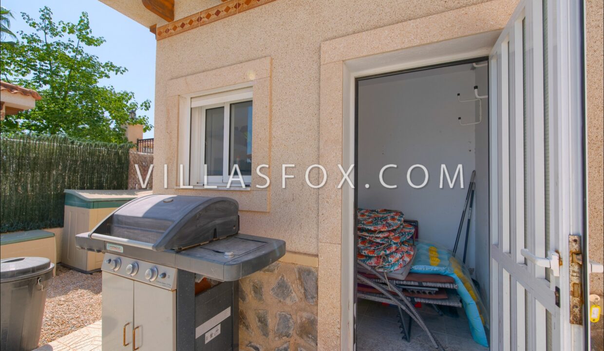 978_villasmaria_villa_for_sale_comunicaciones_san_miguel_de_salinas-31