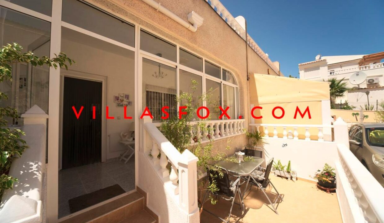 9_San_Miguel_de_Salinas_Townhouse_in_Balcn_de_la_Costa_Blanca_by_Villas_Fox_best_estate_agents_610fdbffae6d5